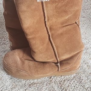 Bearpaw Brown Boots